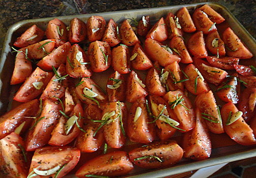 Tomatoes ready for roasting